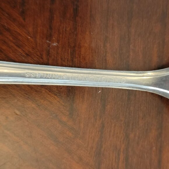 Oneidacraft Surf Maid stainless Vintage 21-Piece Stainless Steel Flatware Set - - Picture 9 of 11